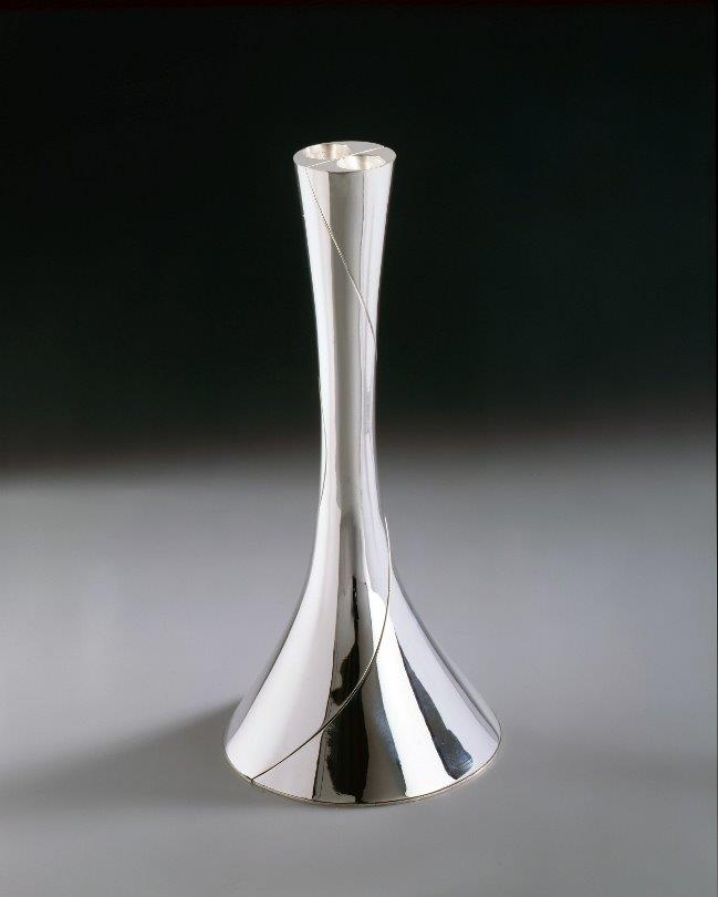 Pair of sterling silver candlesticks Sinus II. Engagement gift from the town of Schoonhoven to HM King Willem-Alexander and HM Queen Maxima of the Netherlands. Designed and executed by silversmith Wouter van Baalen. Schoonhoven 2001